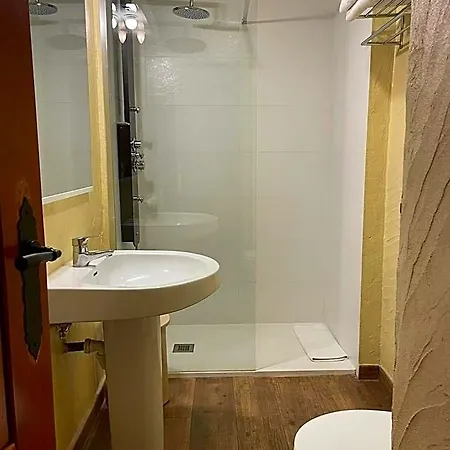 Vallibierna Hotel 3*