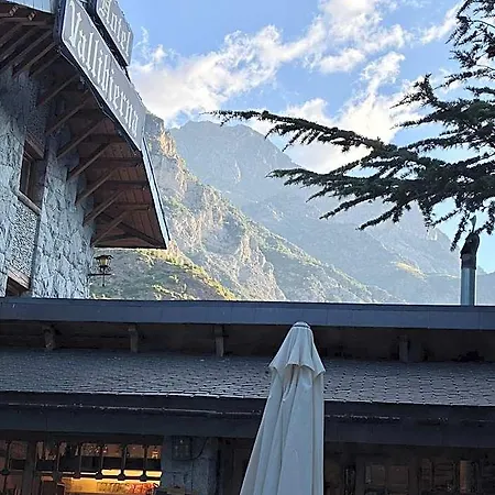 Otel Vallibierna 3*