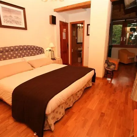 Vallibierna Otel